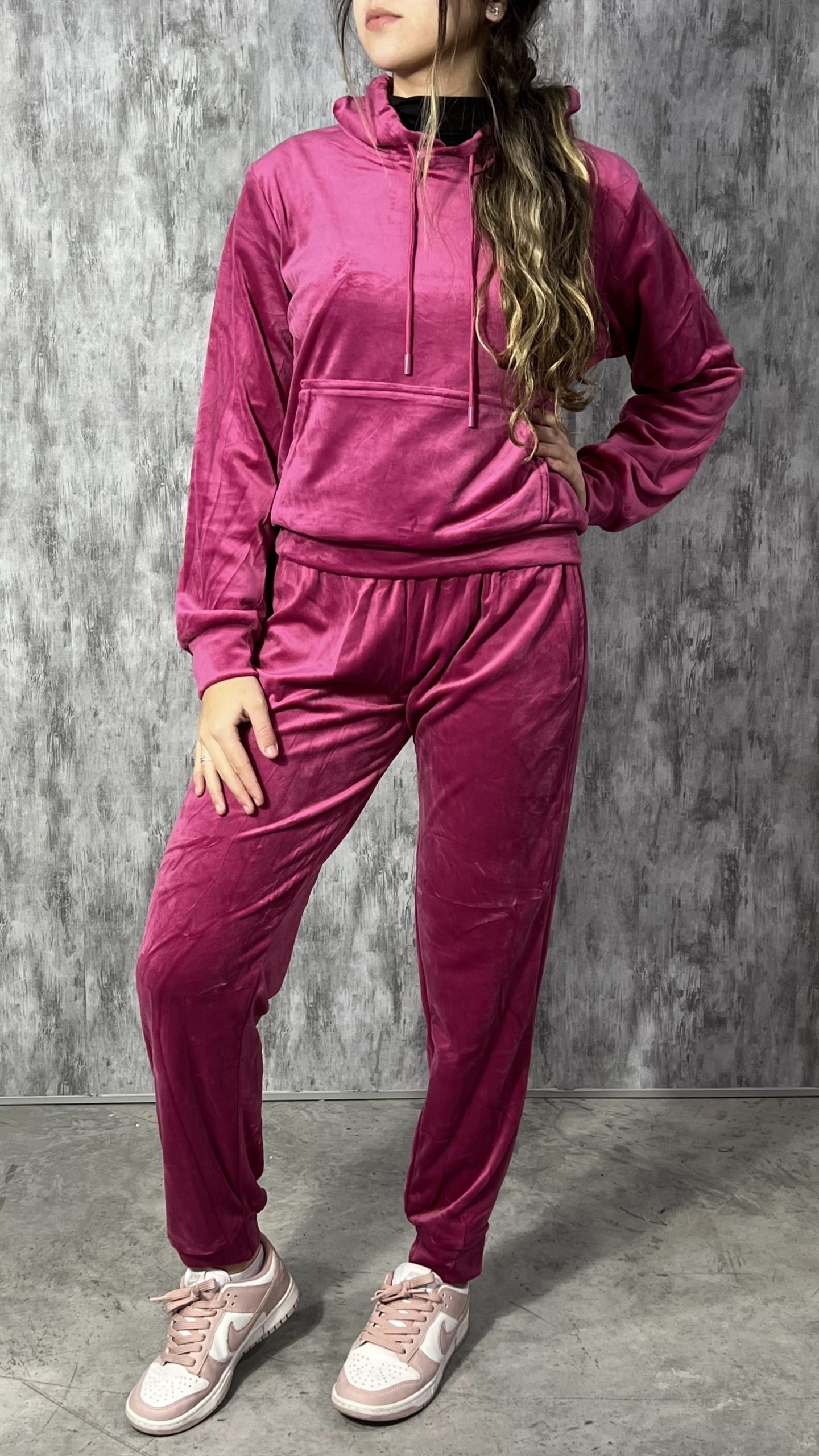 CONJUNTO DE PLUSH FEMININO