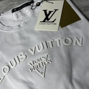 CAMISETA 95% ALOGODÃO EGÍPCIO + 5% ELASTANO [LV]